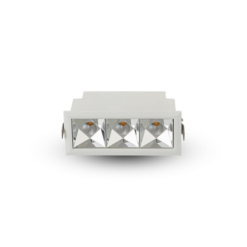 RUBIK VMDL000603A009WH 4.25" 3 LIGHT LED RECESSED DOWNLIGHT W/TRIM ETL CERTIFIED, COMMERCIAL GRADE, White